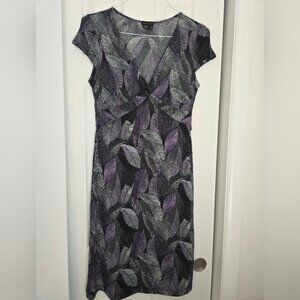 Vintage BCBG Max Azria Twist-Front Leaf Print Dress – Size M